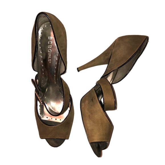 Gorgeous BCG Suede Peep Toe pumps, muted sage green with buckled strap sz 8.5B - Picture 2 of 15